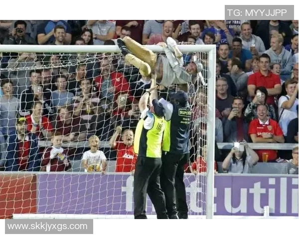 镜头回顾:西亚卡姆这一幕令人泪目