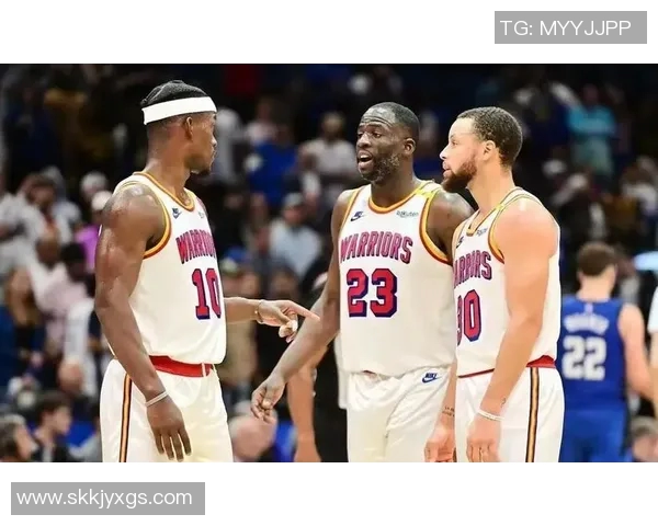 勇士队社交媒体回应争议事件 强调团队团结与公平公正原则